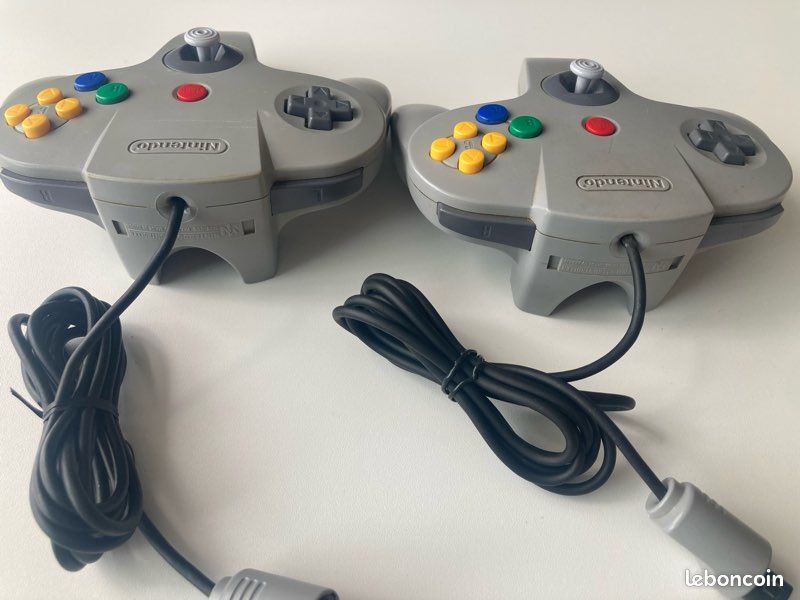 Lot de 2 manettes Nintendo 64 officielles (3) (image 3)