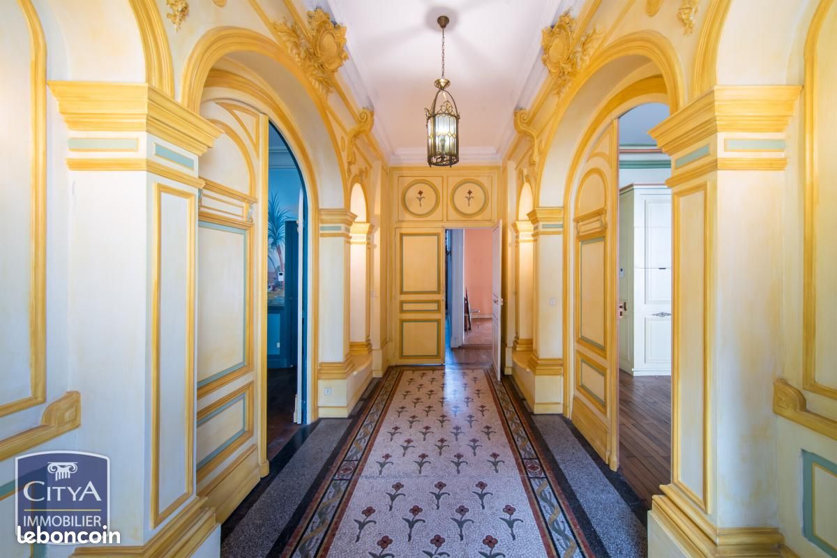 Appartement 6 pièces 201 m² · à Poitiers · 201 m² · 575 000 €