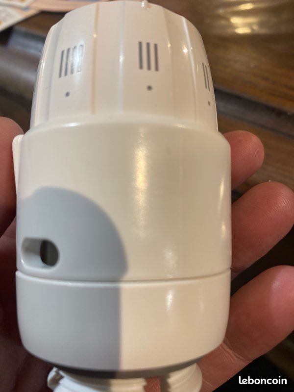 Vends robinets thermostatiques DANFOSS modèle RAS-C2 (image 3)