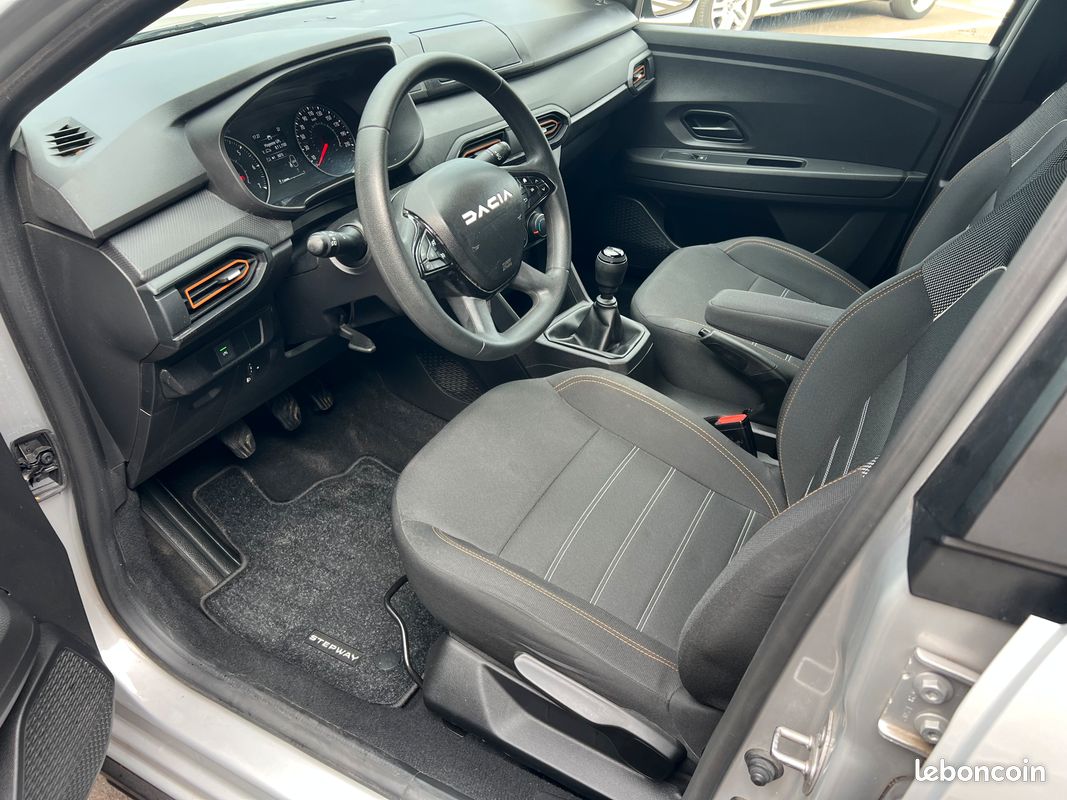 Dacia sandero 1.0 eco-g 100cv stepway ESSENTIEL (image 5)