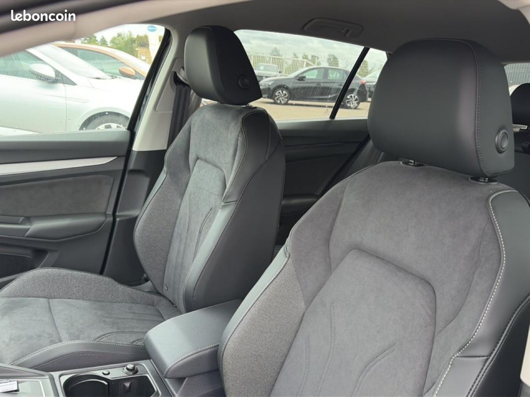 VOLKSWAGEN GOLF VIII 1.5 etsi evo2 116 life dsg7 (image 26)