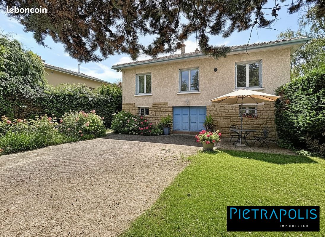 Maison 6 pièces 99 m² · à Francheville · 99 m² · 349 000 €