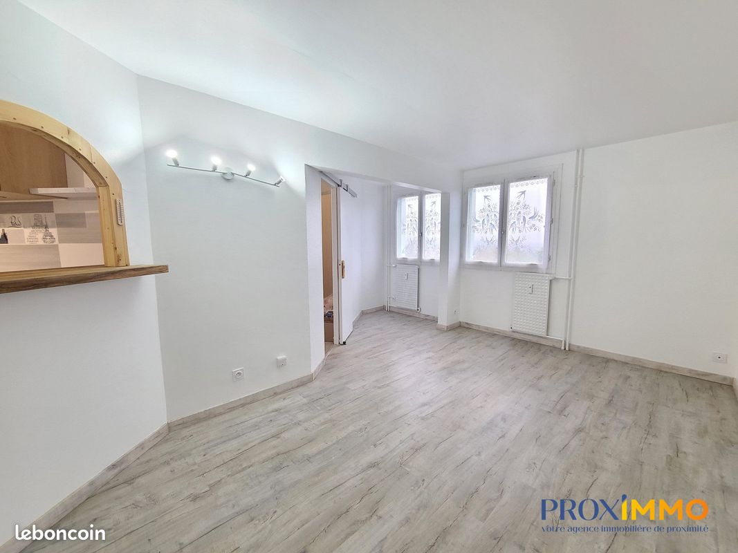 Appartement 2 pièces 49 m² · à Tullins · 49 m² · 599 €/mois