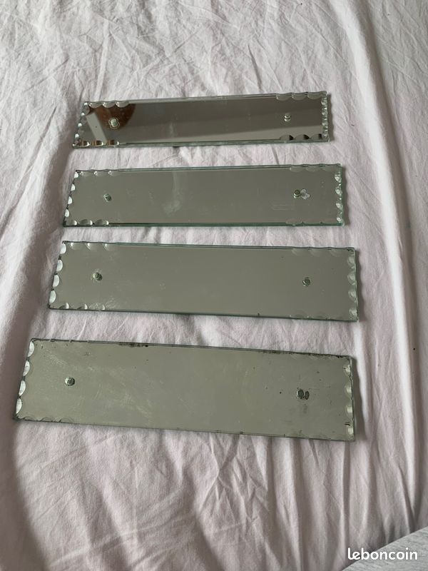 Plaque protection (image 1)
