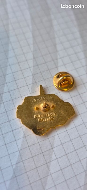 Pin's banque / ASC Paris BNP (chorale - signé ballard doré à l'or fin