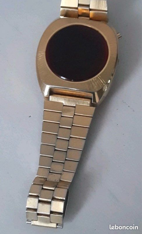 Montre Vintage Gala à Restaurer - Affichage LCD Rouge - Années 60-70 - Occasion