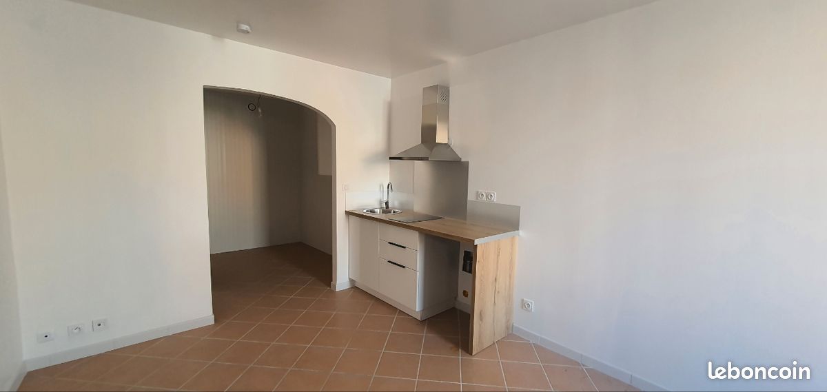 Appartement 1 pièce 18 m² · à Villemur-sur-Tarn · 18 m² · 330 €/mois