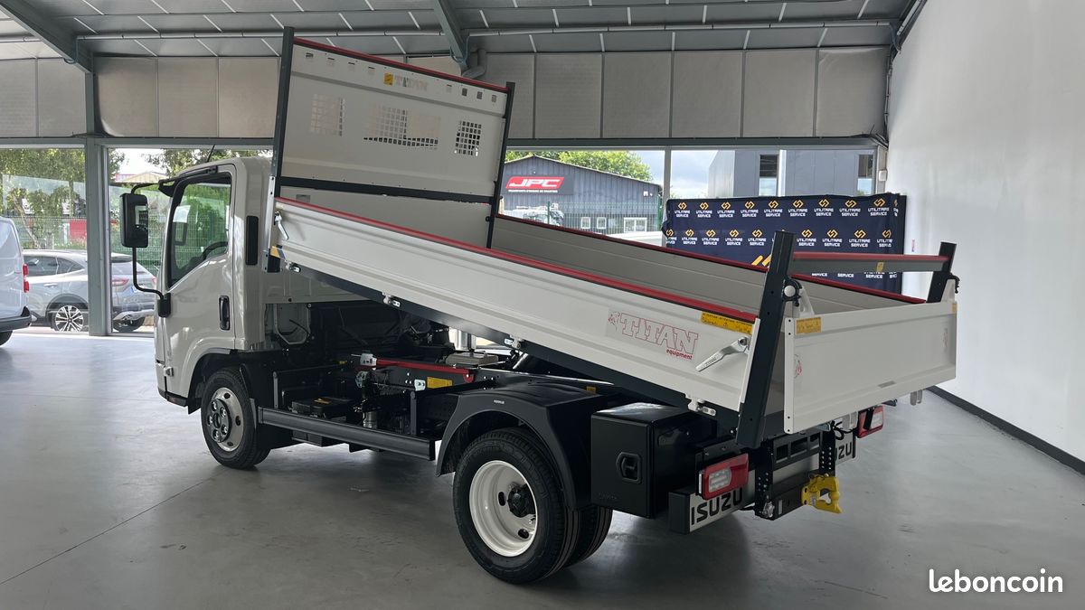 39 990 ht / isuzu m 27 3l 150cv benne / neuf / tva récupérable (image 2)