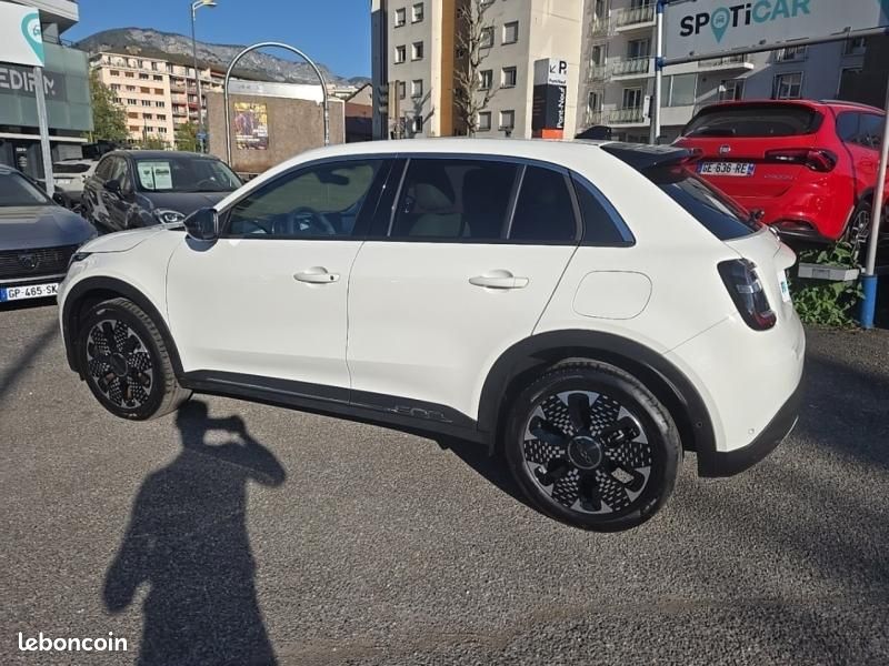 Fiat 600 1.2 Hybrid 100ch La Prima DCT6 (image 7)