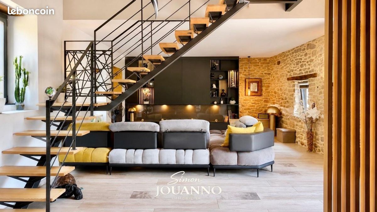Maison 11 pièces 360 m² · à Guern · 360 m² · 645 000 €