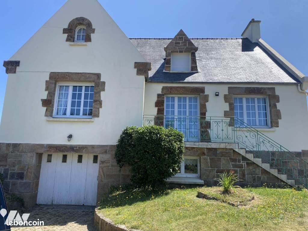 Maison 7 pièces 146 m² · à Lanmeur · 146 m² · 313 500 €