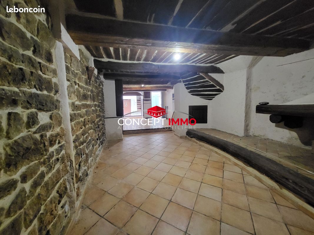 Maison 5 pièces 160 m² · à Pignans · 160 m² · 175 000 €