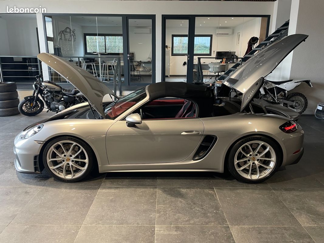 PORSCHE 718 SPYDER 4.0i 420 ch - PORSCHE APPROVED 12/2026 - BOSE - CARPLAY - INTERIEUR SPYDER CLASSIC HERITAGE - CAMERA (image 14)