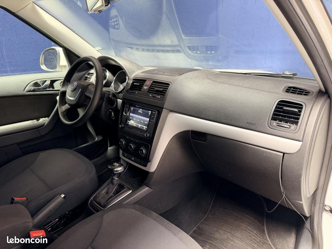 Skoda yeti 2.0 tdi 140 elegance 4x4 dsg bva (image 11)