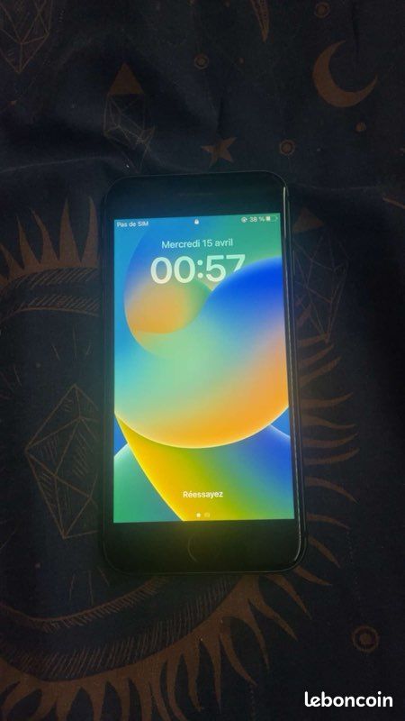 IPhone 8 (image 1)