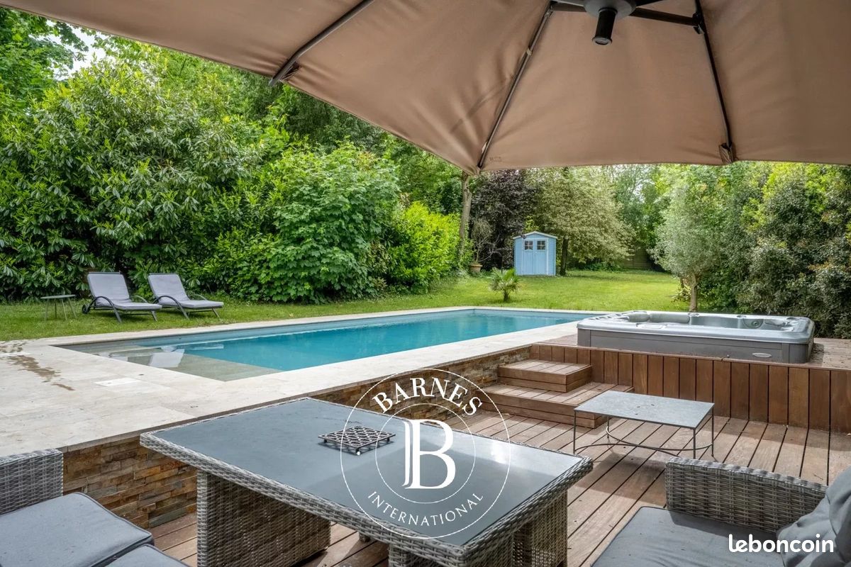Maison 10 pièces 250 m² (image 4)