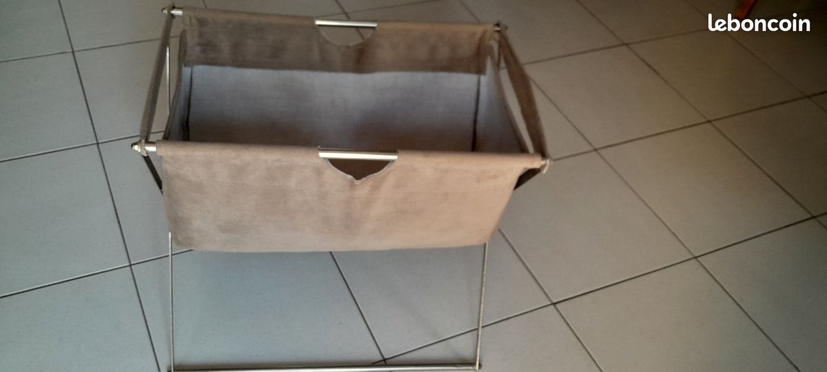 SECONDE MAIN porte revues,tricotage ou autre tissus suédine beige (image 3)