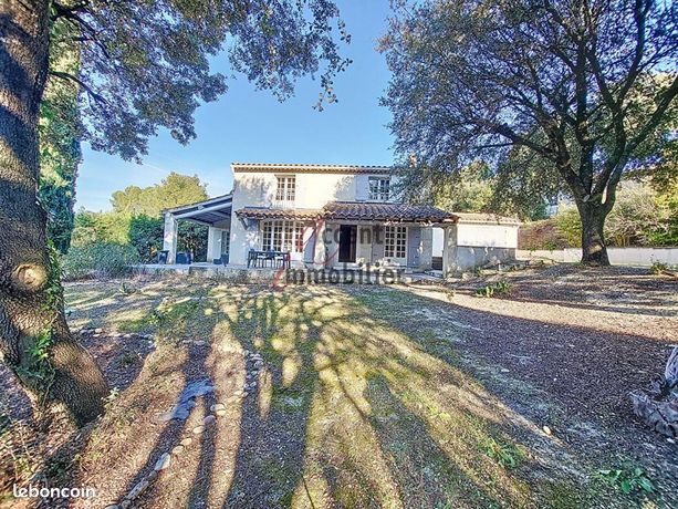 Villa 6 pièces 150 m²