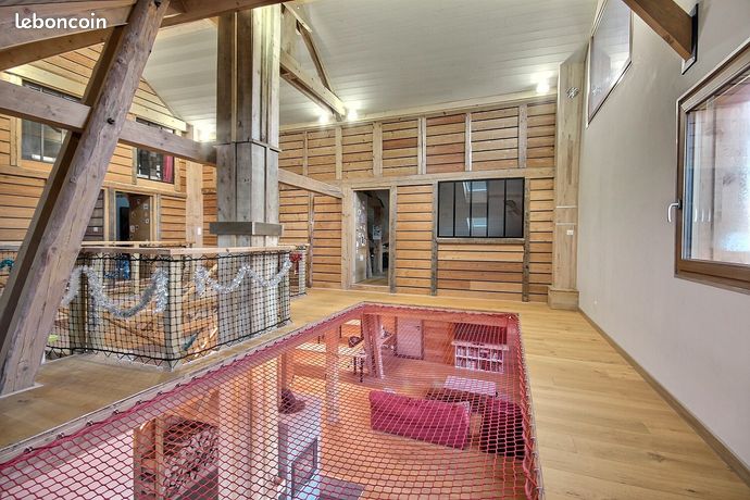 Propriété 6 pièces 365 m²