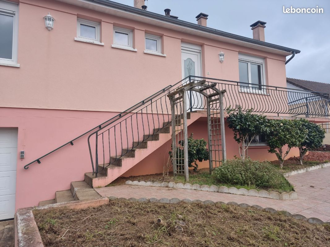 Maison 4 pièces 73 m² · à Brette-les-Pins · 73,3 m² · 165 000 €