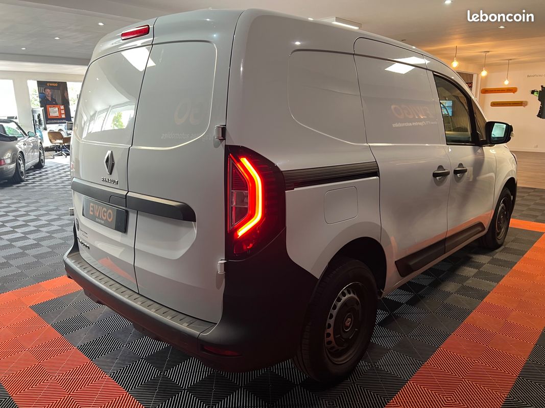 Renault kangoo tva récupérable +fourgon 1.5 bluedci 95 l1 grand-confort edc bva (image 2)