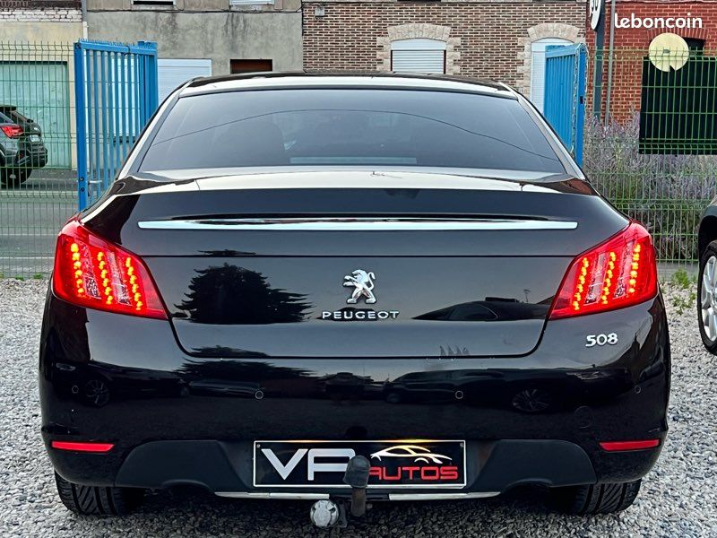 Peugeot 508 1.6 E-HDI BLUE LION BMP6 S&S 112CH / Clim / Jante / Régulateur / Boîte auto / LED / Radar / Bluetooth / Entretenue / Garantie (image 9)