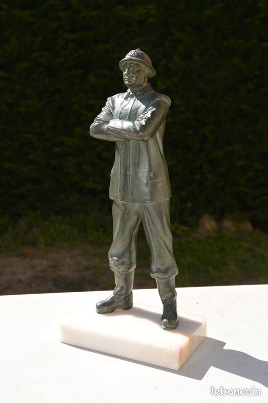 SAPEUR POMPIER ancien Bronze (image 1)