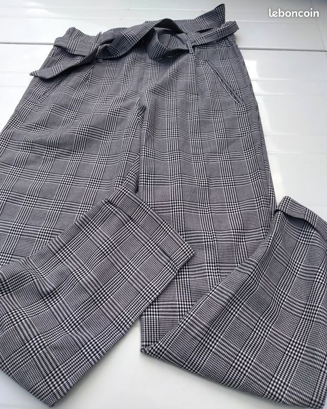 Pantalon Zara Gris à Carreaux – Taille S – Neuf Avec étiquette – Style Blogger