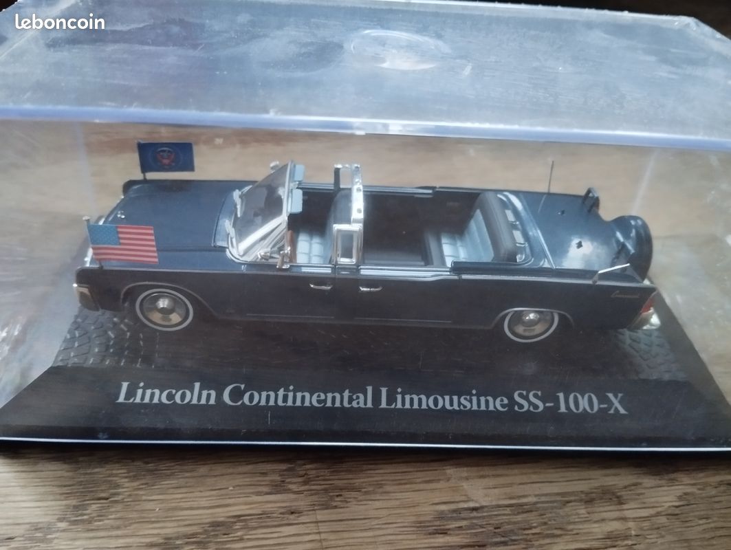 Lincoln Continental Limousine SS-100-X 6696201 (2010) - Norev