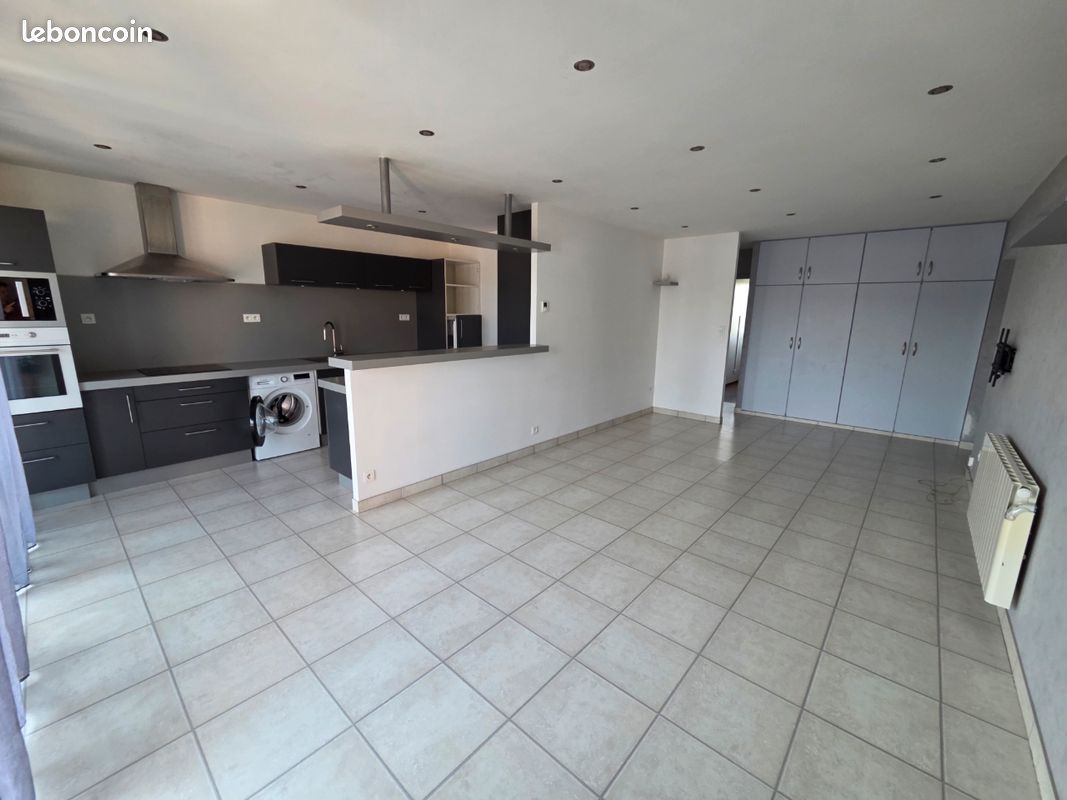 Appartement 3 pièces 69 m² · à Onet-le-Château · 69 m² · 143 000 €