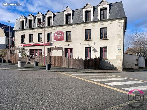 Immeuble 2 pièces 585 m²