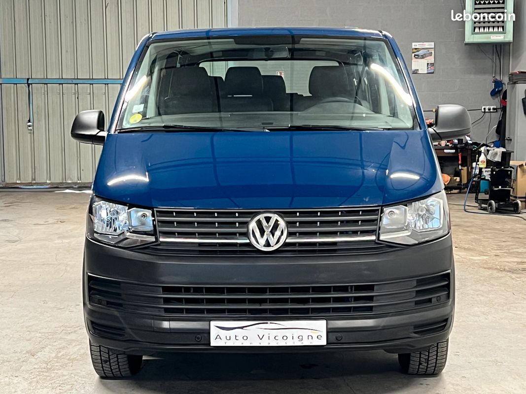 Volkswagen Transporteur T6Combi / 2.0 TDI 150 ch DSG 7 /1ere main / 9 Places / GPS / Entretiens à jours (image 12)