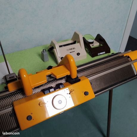 Machine à Tricoter Brother KH-587 Vintage Du Japon - Non Testée