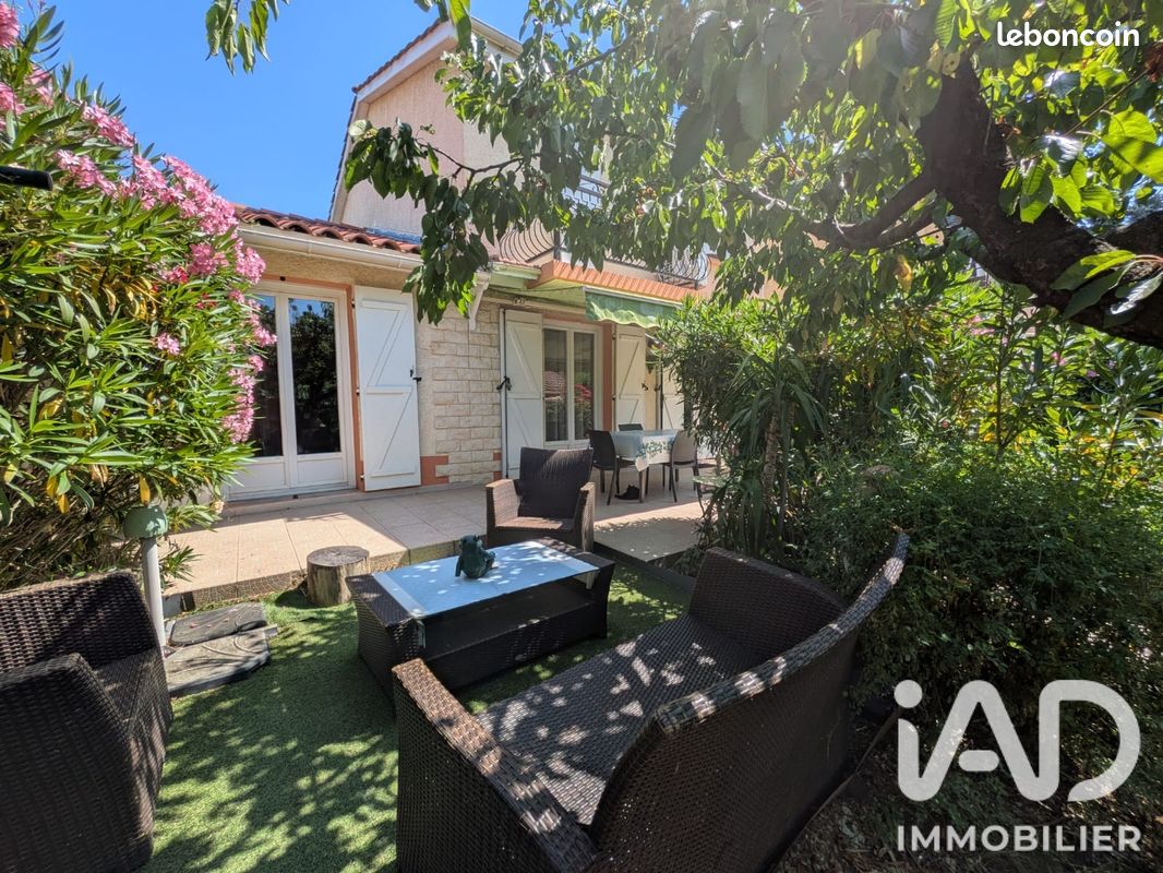 Maison 5 pièces 110 m² · à Saint-Fons · 110 m² · 290 000 €