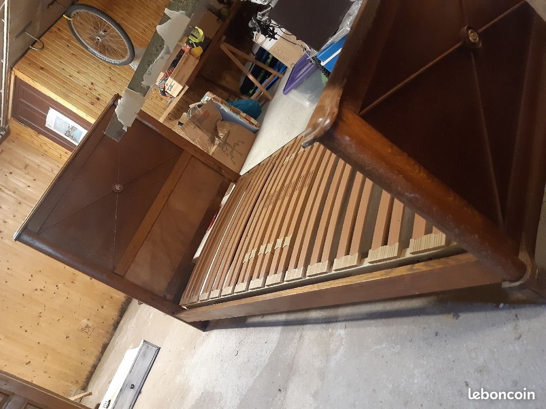 Lit en bois (image 2)