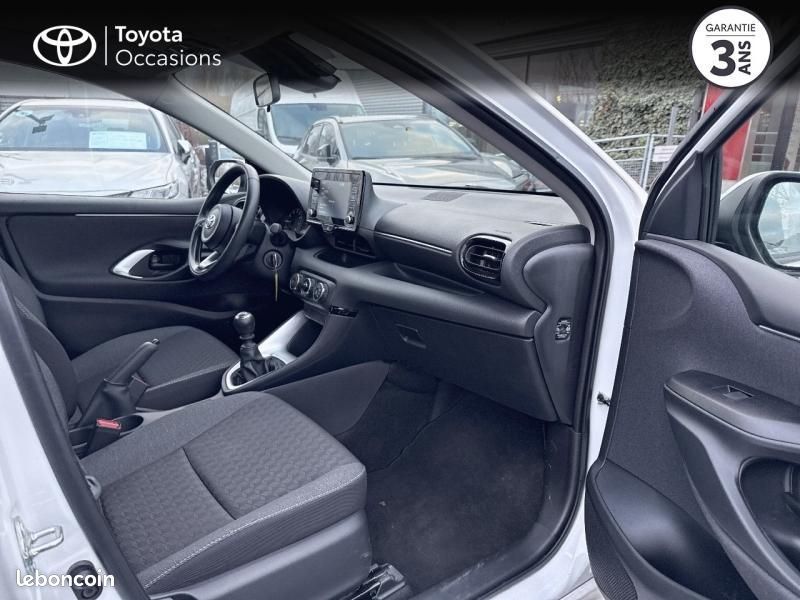 Toyota Yaris 120 VVT-i Dynamic 5p MY22 (image 13)