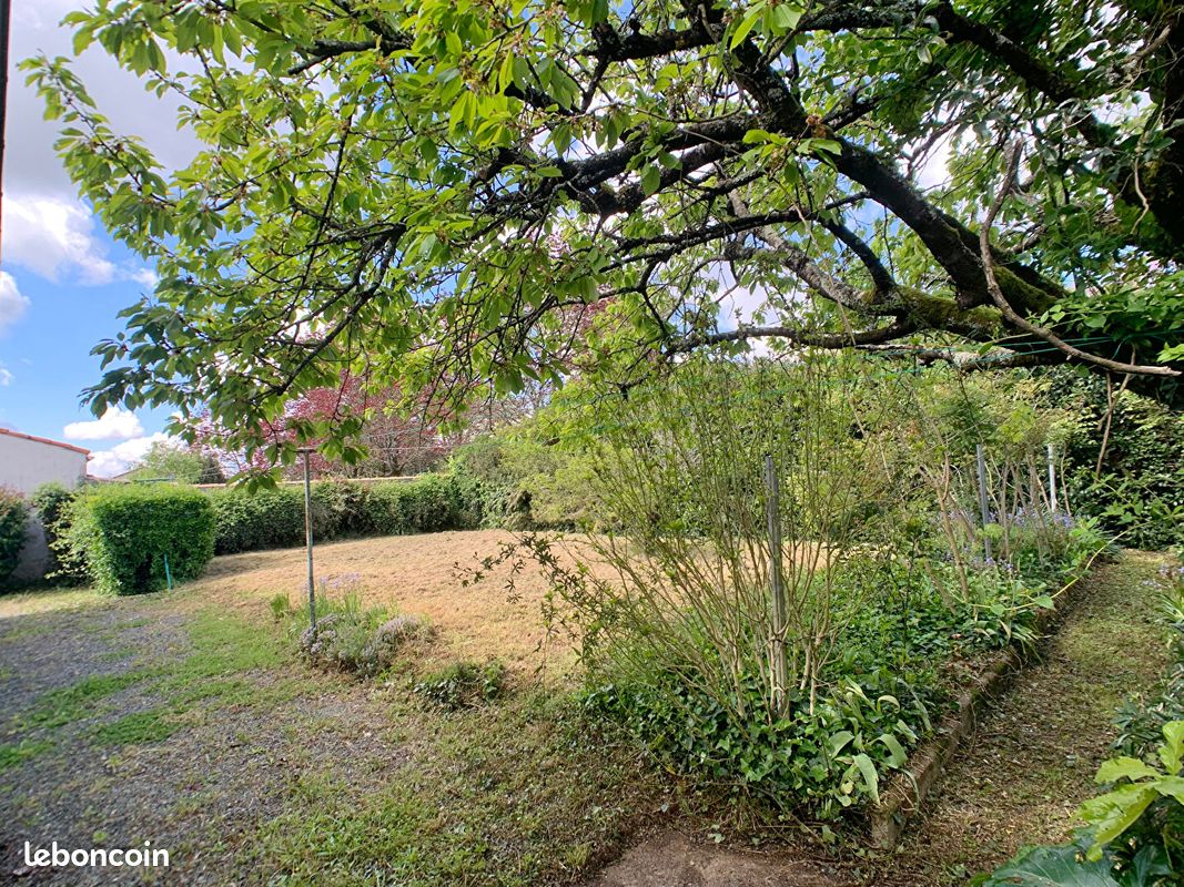 Maison 4 pièces 80 m² - Aiffres 79230 (image principale 6)