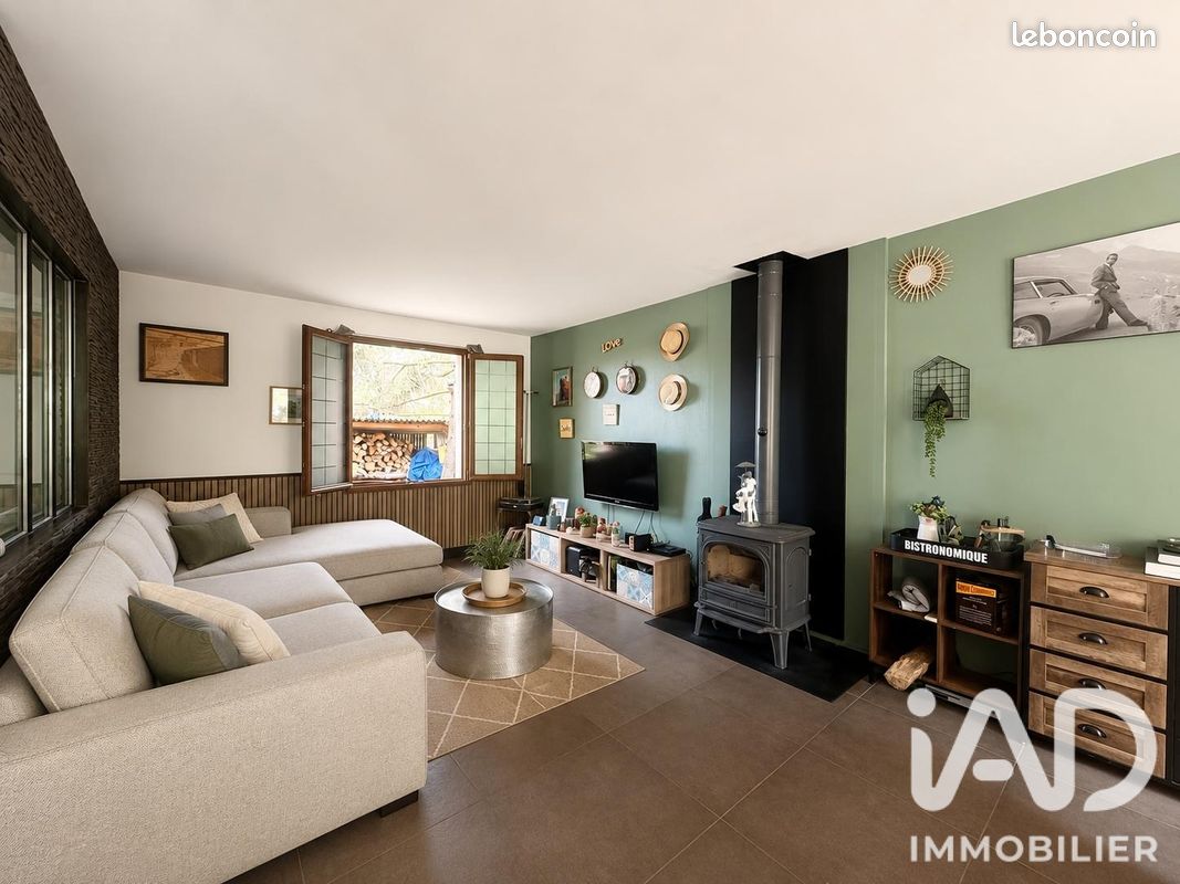 Maison 6 pièces 115 m² · à Marolles-en-Brie · 115 m² · 446 000 €