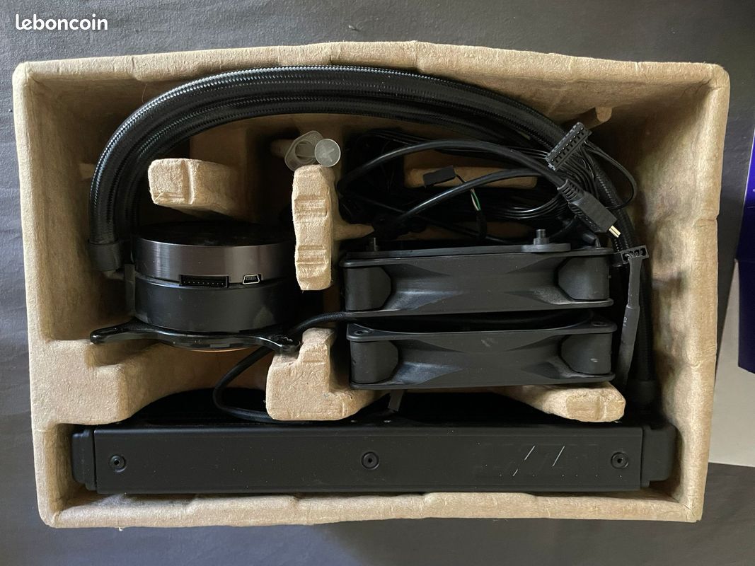 Refroidisseur liquide pour processeur NZXT Kraken 240 mm (image 3)