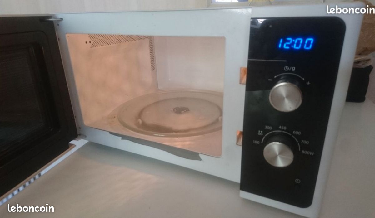 Four micro-ondes Samsung (image 2)