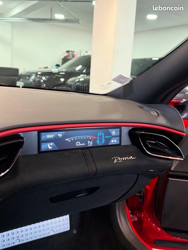 Ferrari roma 3,9 v8 bi-turbo 620 dct - rosso scuderia - origine 🇫🇷 - pack carbone complet - display - volant led carone - service inclus 2028 (image 10)