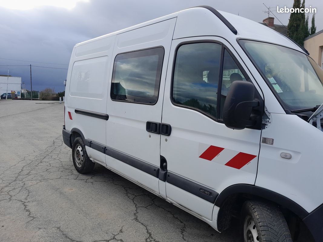 Renault master (image 1)