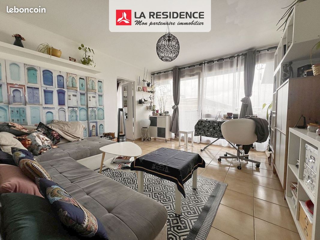 Appartement 3 pièces 63 m² · à Vélizy-Villacoublay · 63 m² · 280 000 €