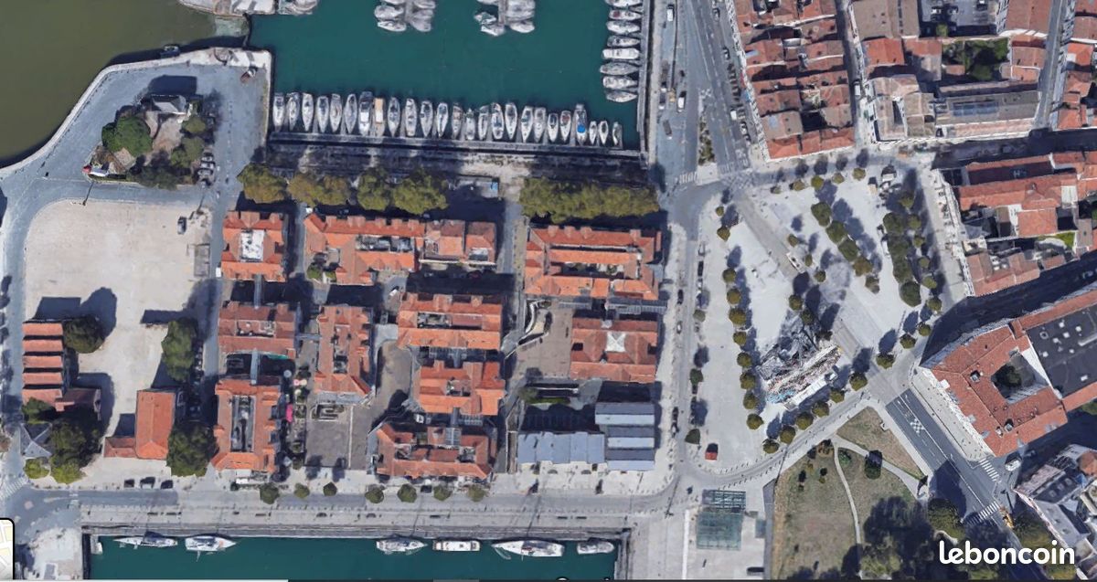 Bel appartement de 72 m² situé sur le vieux port de La Rochelle (image 17)
