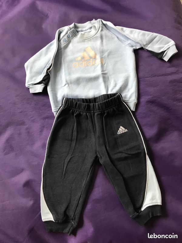 Ensemble Adidas bleu ciel comme neuf (image 1)
