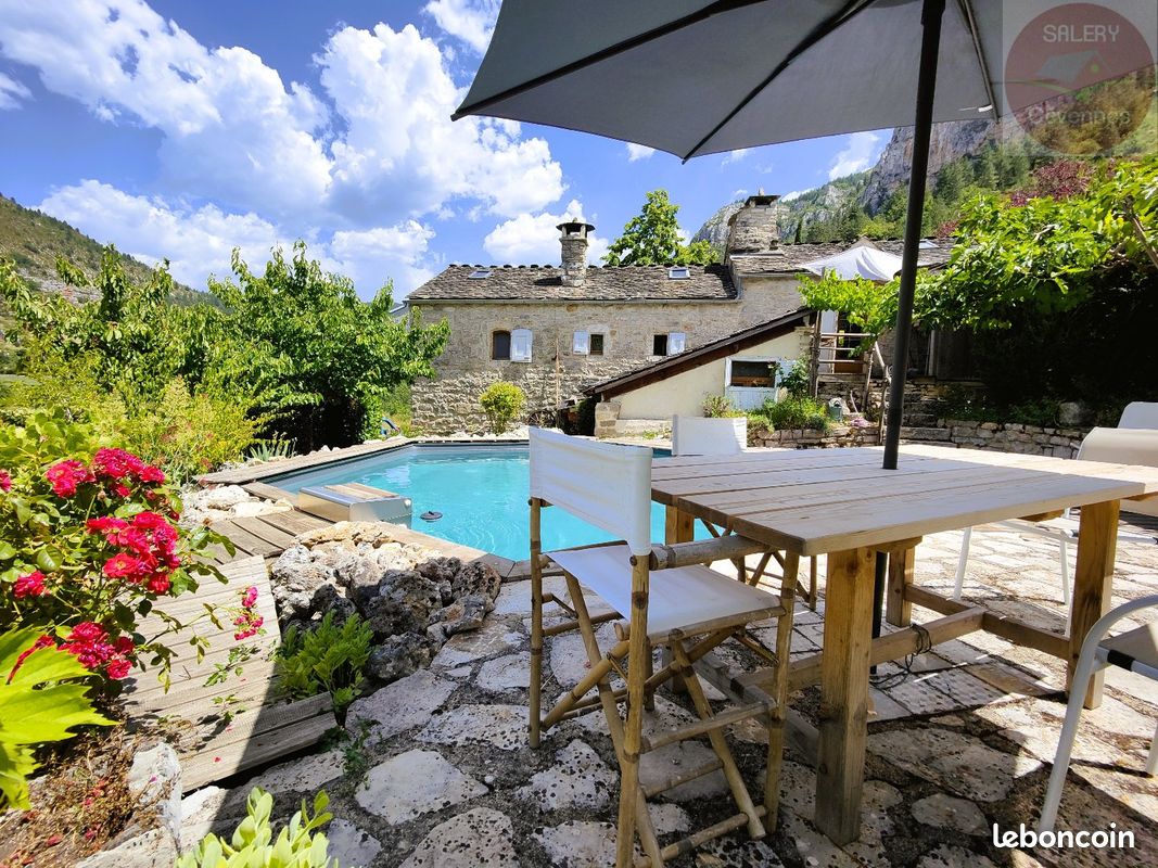 Maison 6 pièces 113 m² · à Gorges du Tarn Causses · 113 m² · 330 000 €