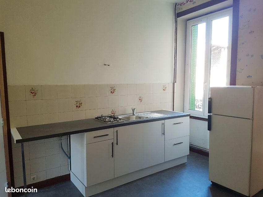 Appartement 1 pièce 35 m² · à Limoges · 35 m² · 420 €