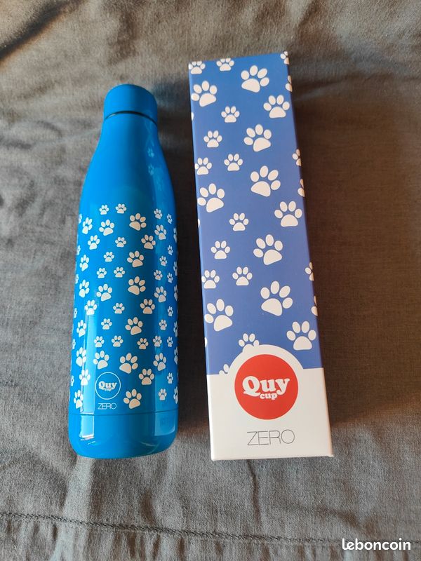 Gourde thermos Quycup pattes de chien neuve (image 1)
