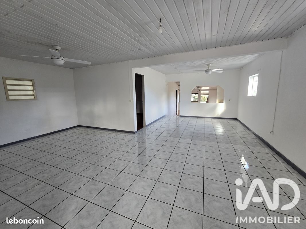 Maison 5 pièces 90 m² · au Tampon · 90 m² · 235 000 €
