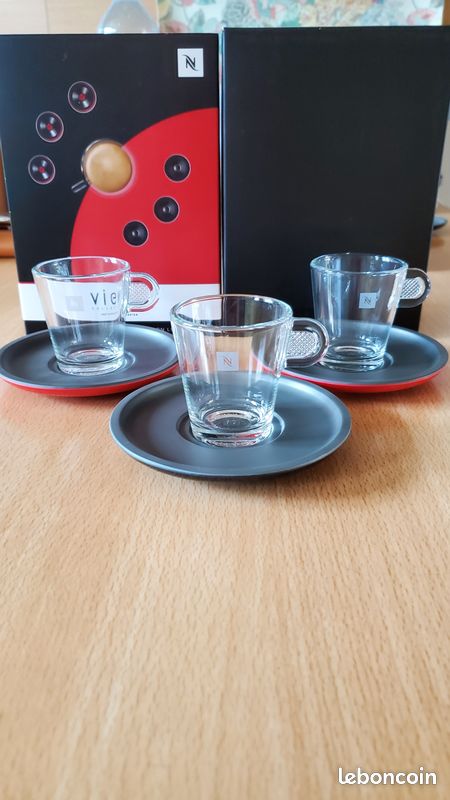 Set De Tasses à Expresso Nespresso En Verre Avec Soucoupes - Collection
